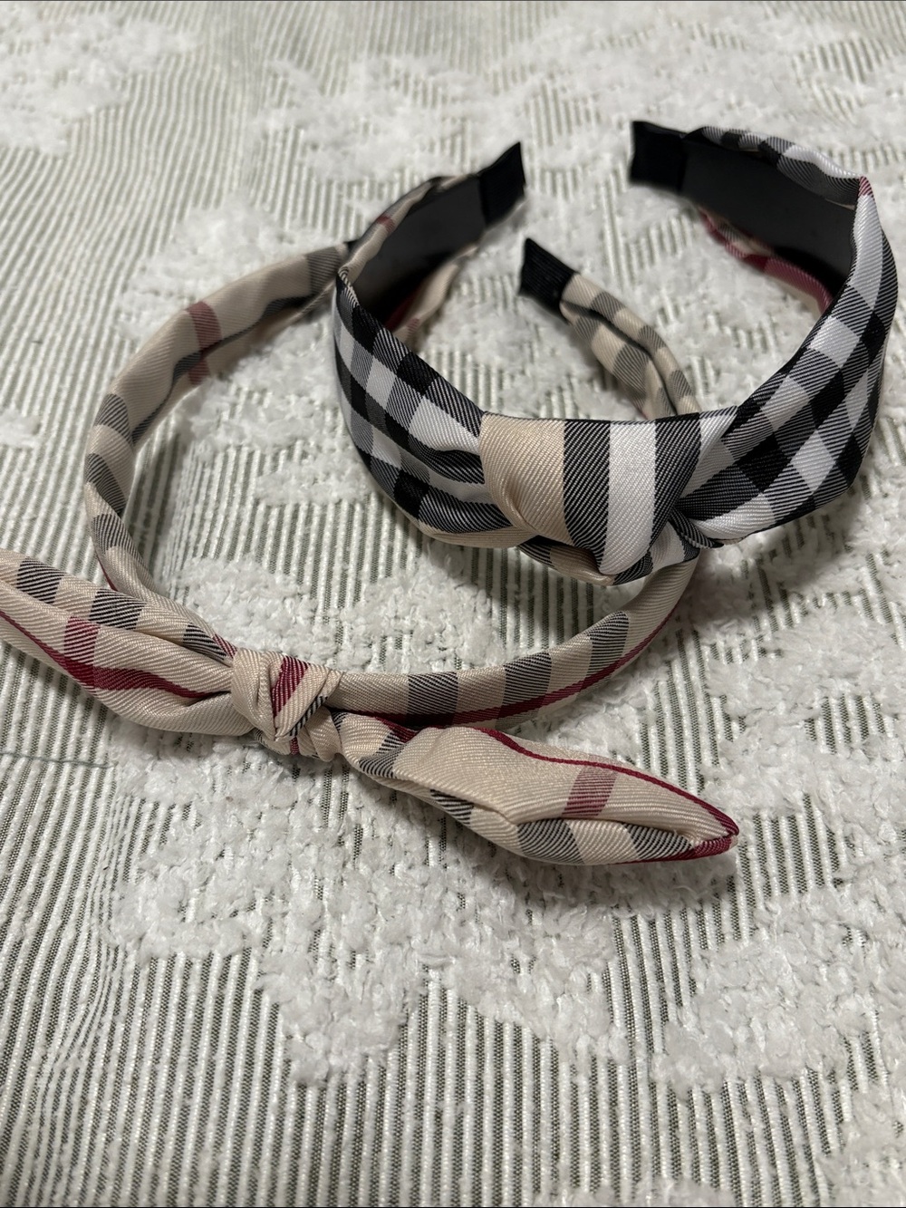 Plaid Knot Headband Duo in Beige and Black